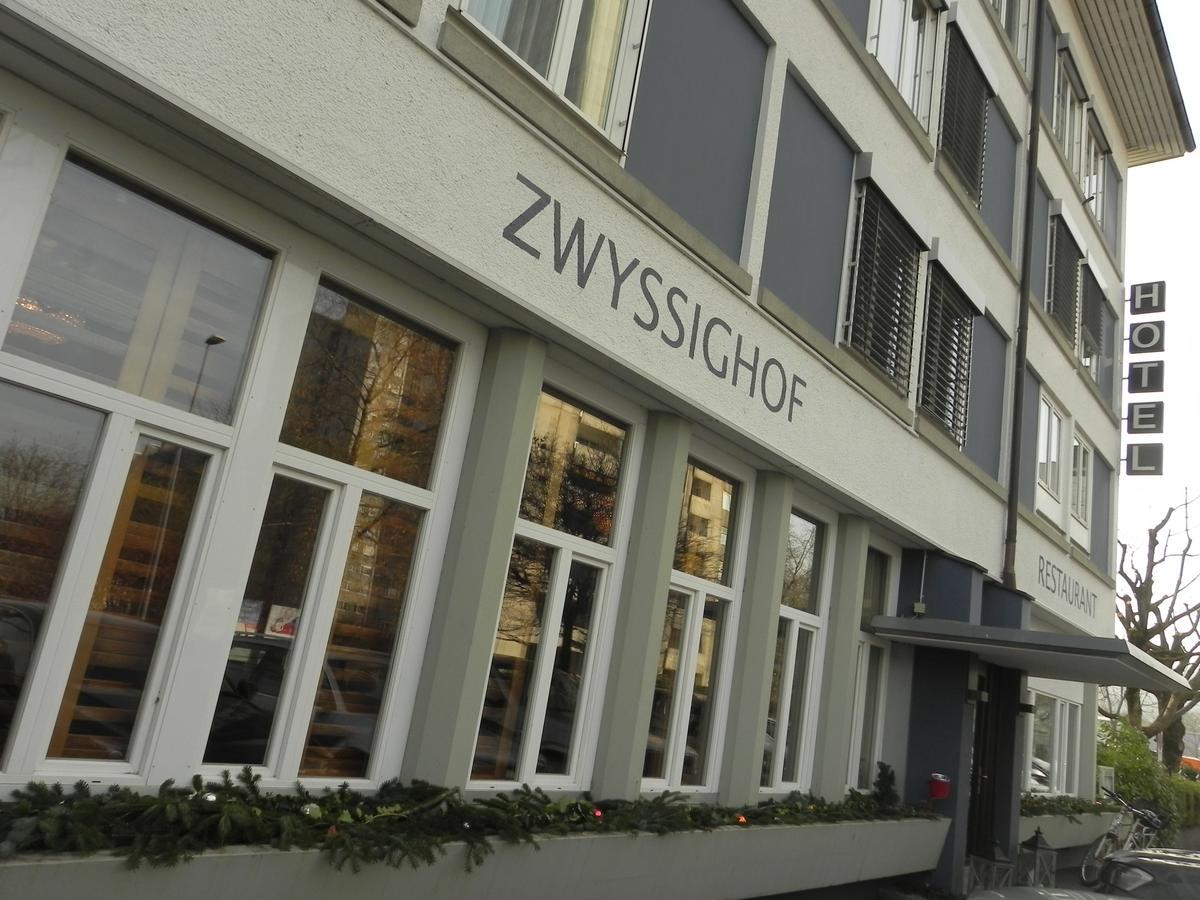 Zys Hotel Wettingen Bagian luar foto